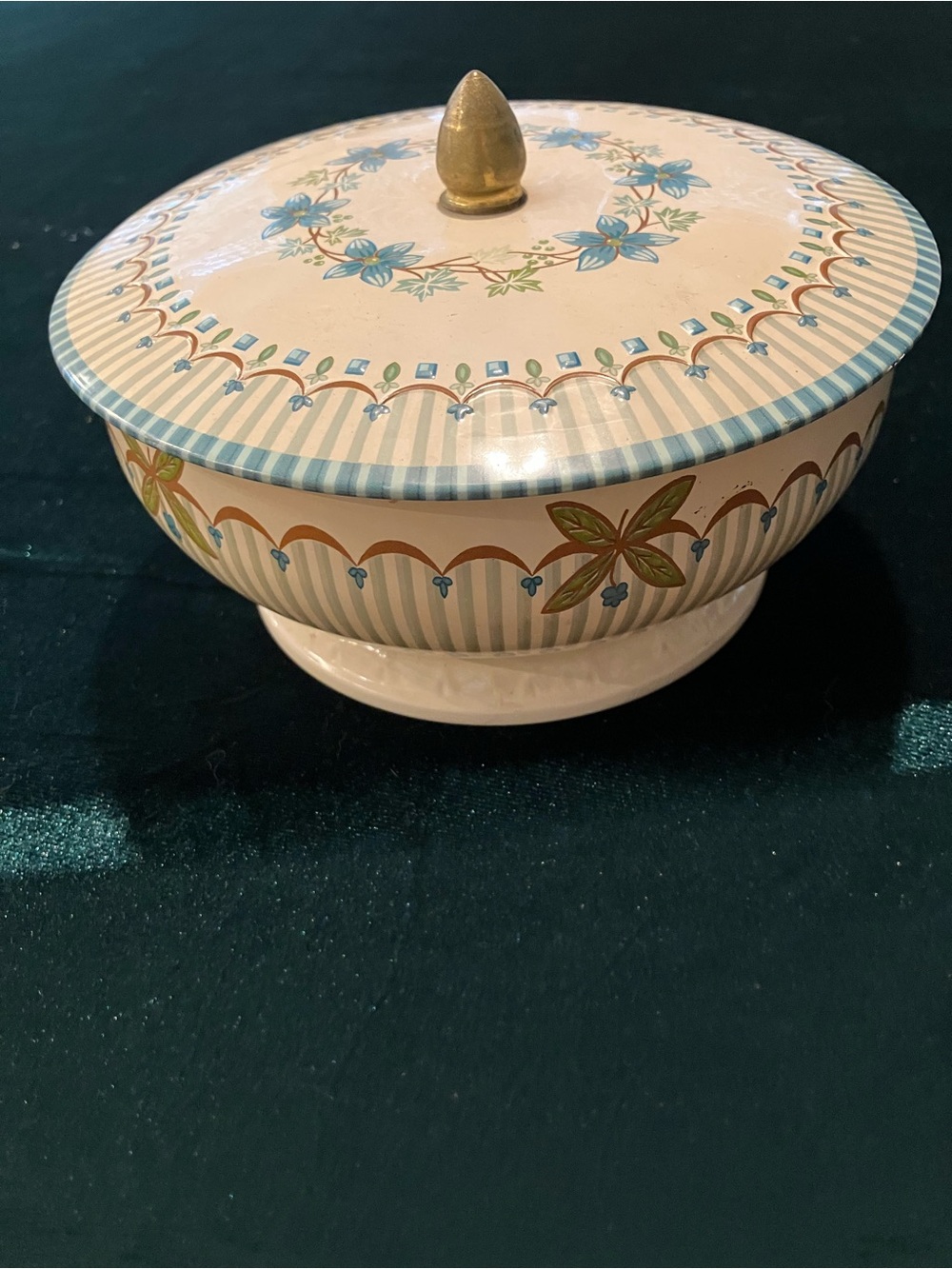 Vintage English Biscuit Lidded Tin Made In England Porcelain